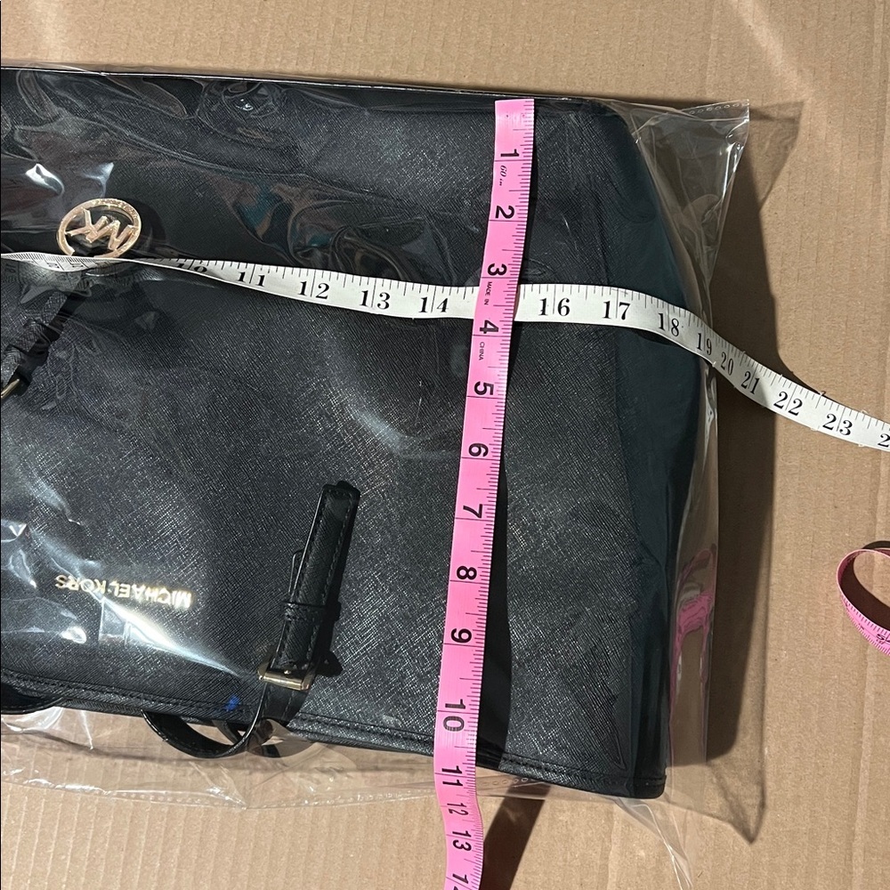Michael Kors Black Saffiano Large Tote with Gold Accents Size: 11X18 - Picture 15 of 15